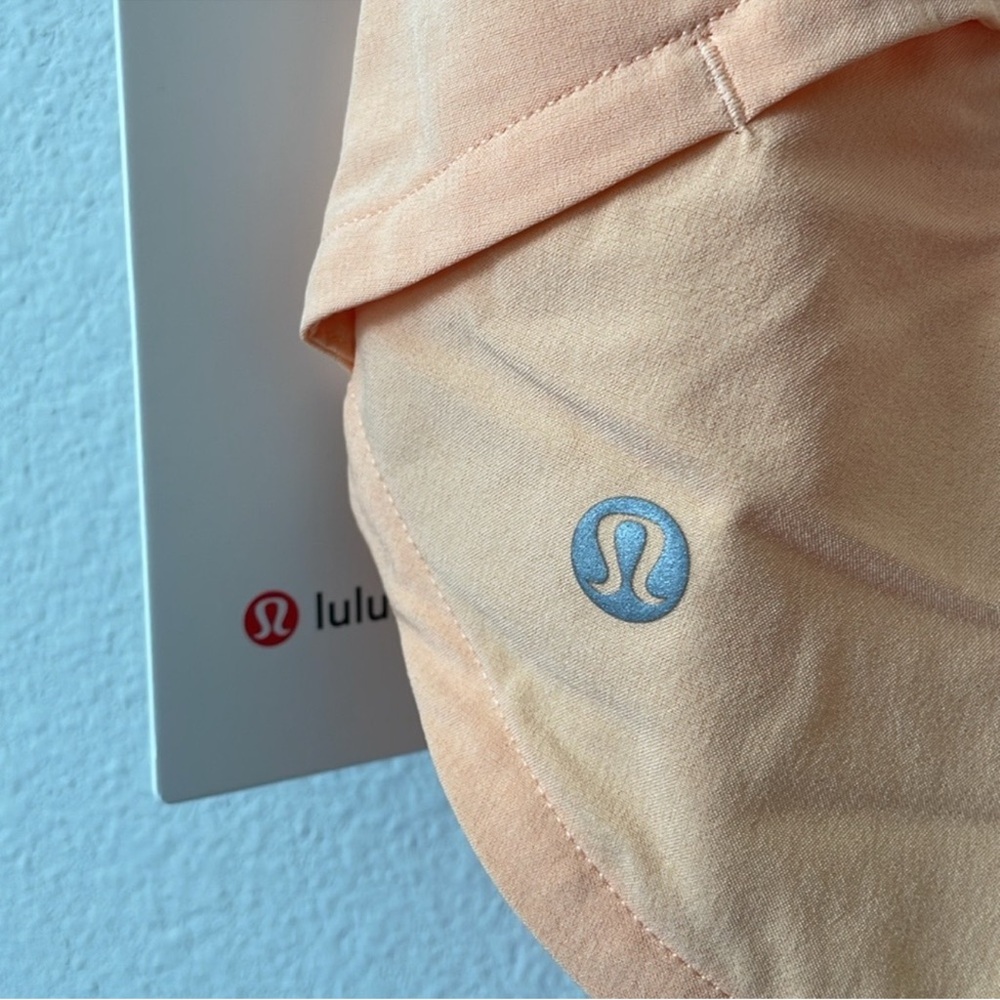 NWT Lululemon Speed Up Low Rised Short Lined *2.5" Summer Glow Size 4 - Picture 3 of 7
